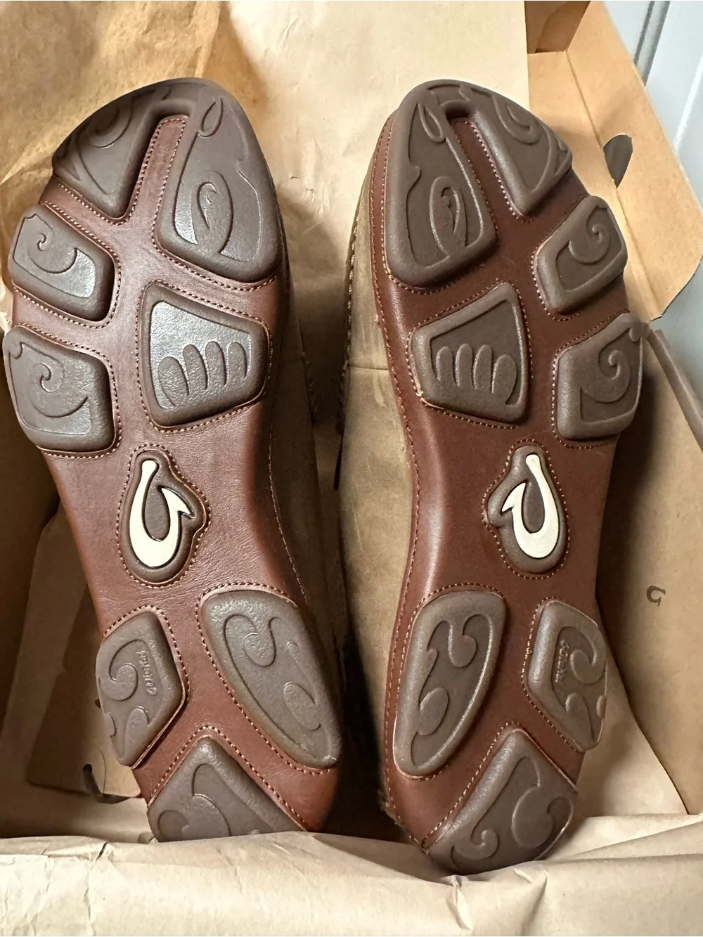 Olukai Men's Moloa Men’s Leather Slip On Shoes Ray / Toffee Size 10.5  NEW